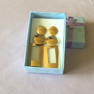 Gold Tone Stainless Steel Earings